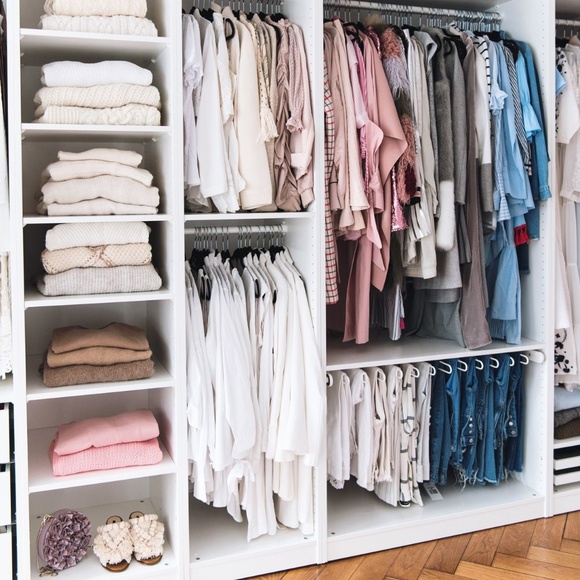 Meet your Posher, Stacy - Picture 2 of 8